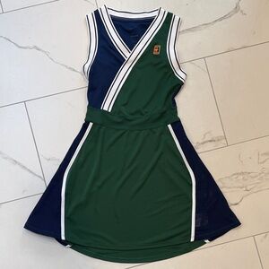 Like New Nike Green and Navy Sleeveless Tennis Dress
